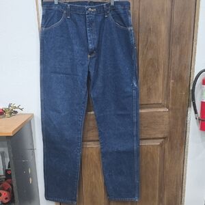 Rustler Men's Dark Blue Straight Jeans